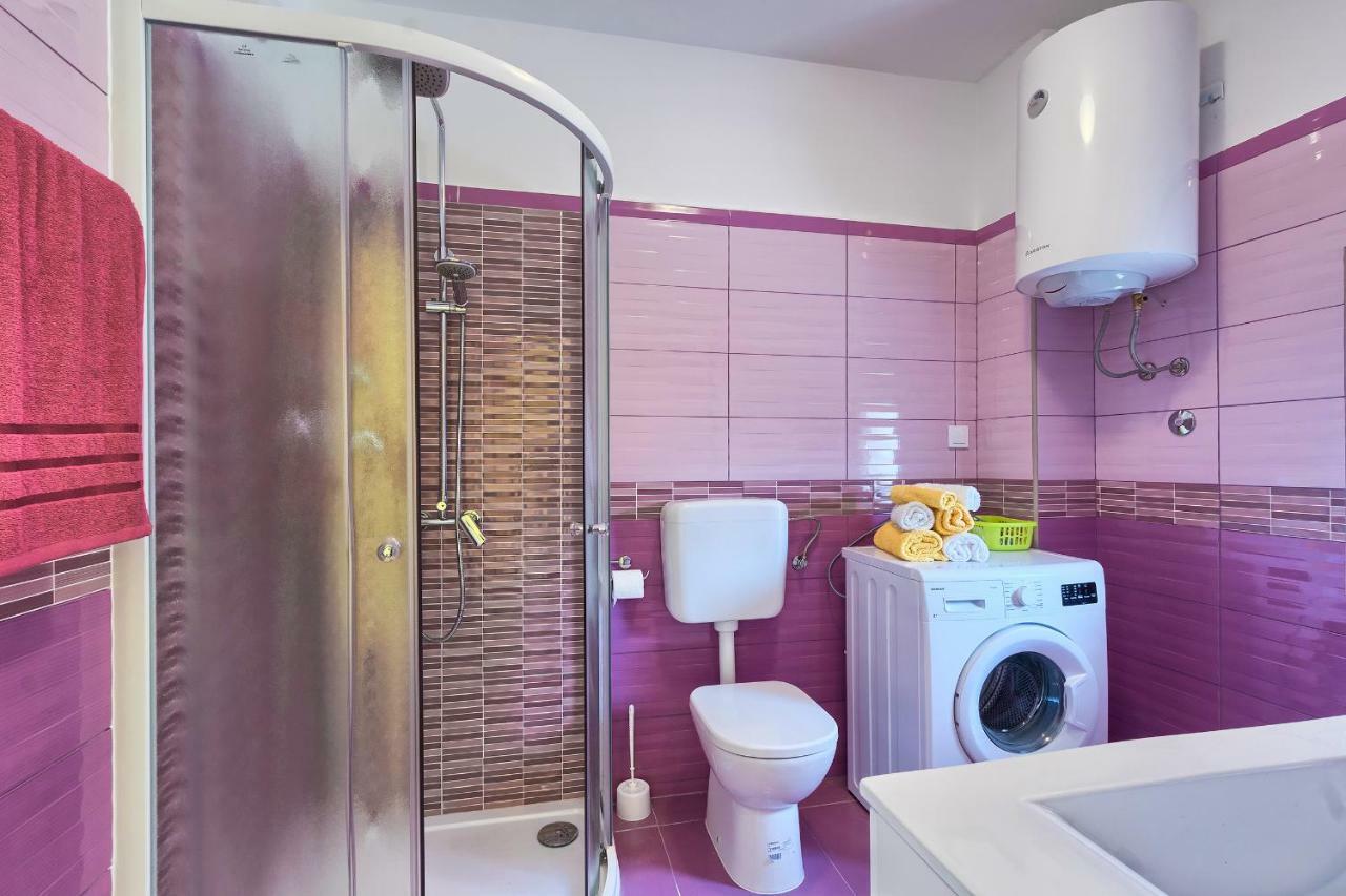 Apartman Modry Pola Esterno foto