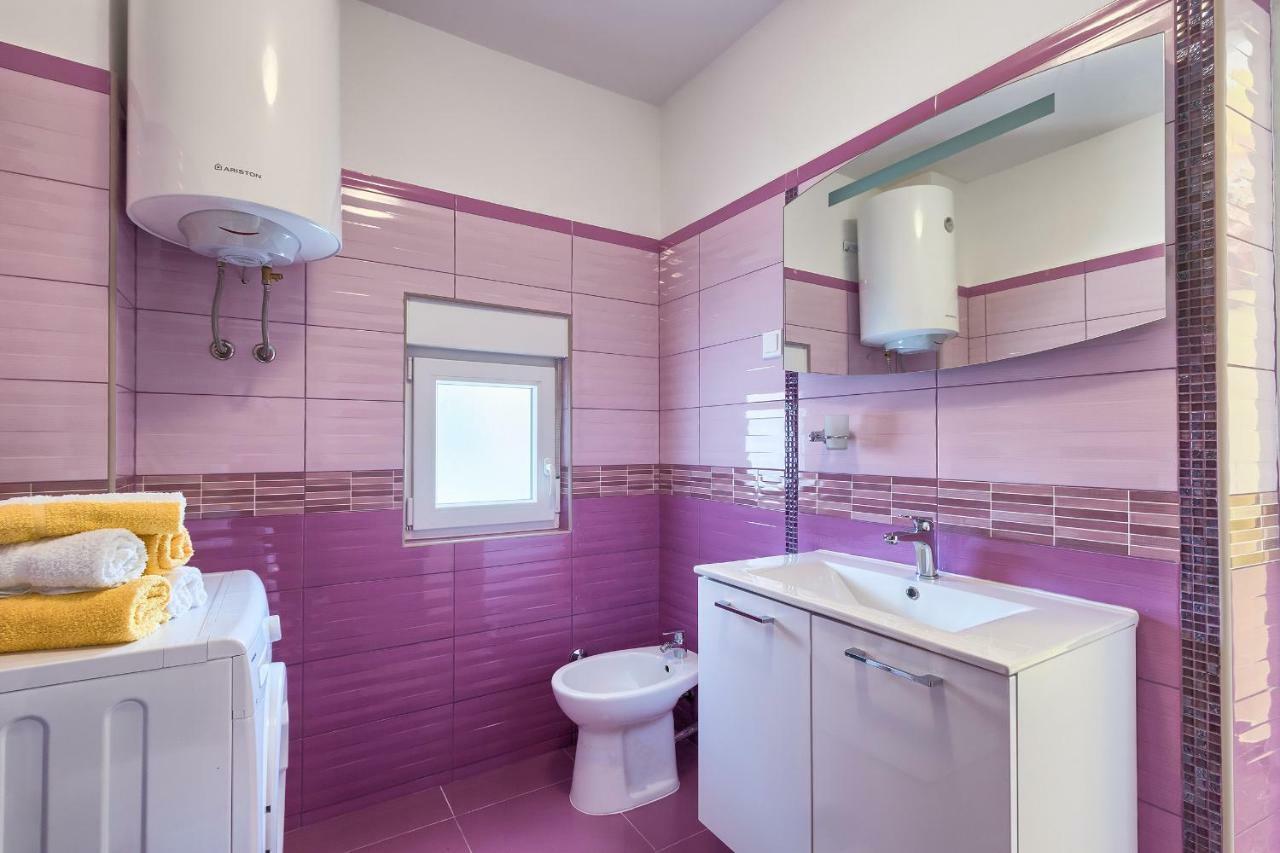 Apartman Modry Pola Esterno foto
