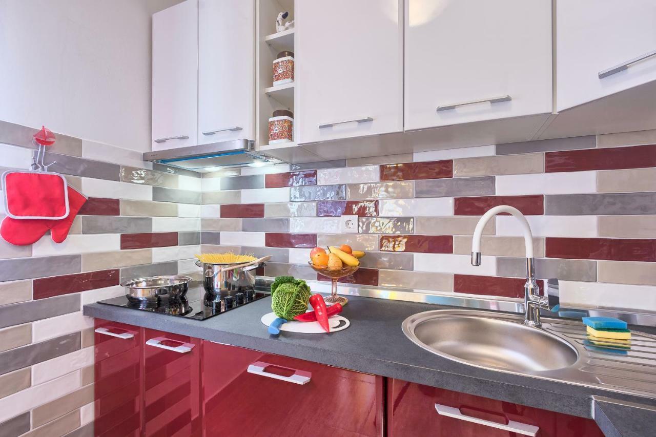 Apartman Modry Pola Esterno foto